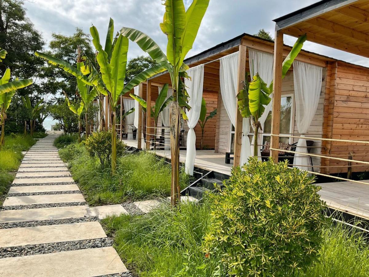 Aqua Palm Resort Szuhumi Kültér fotó